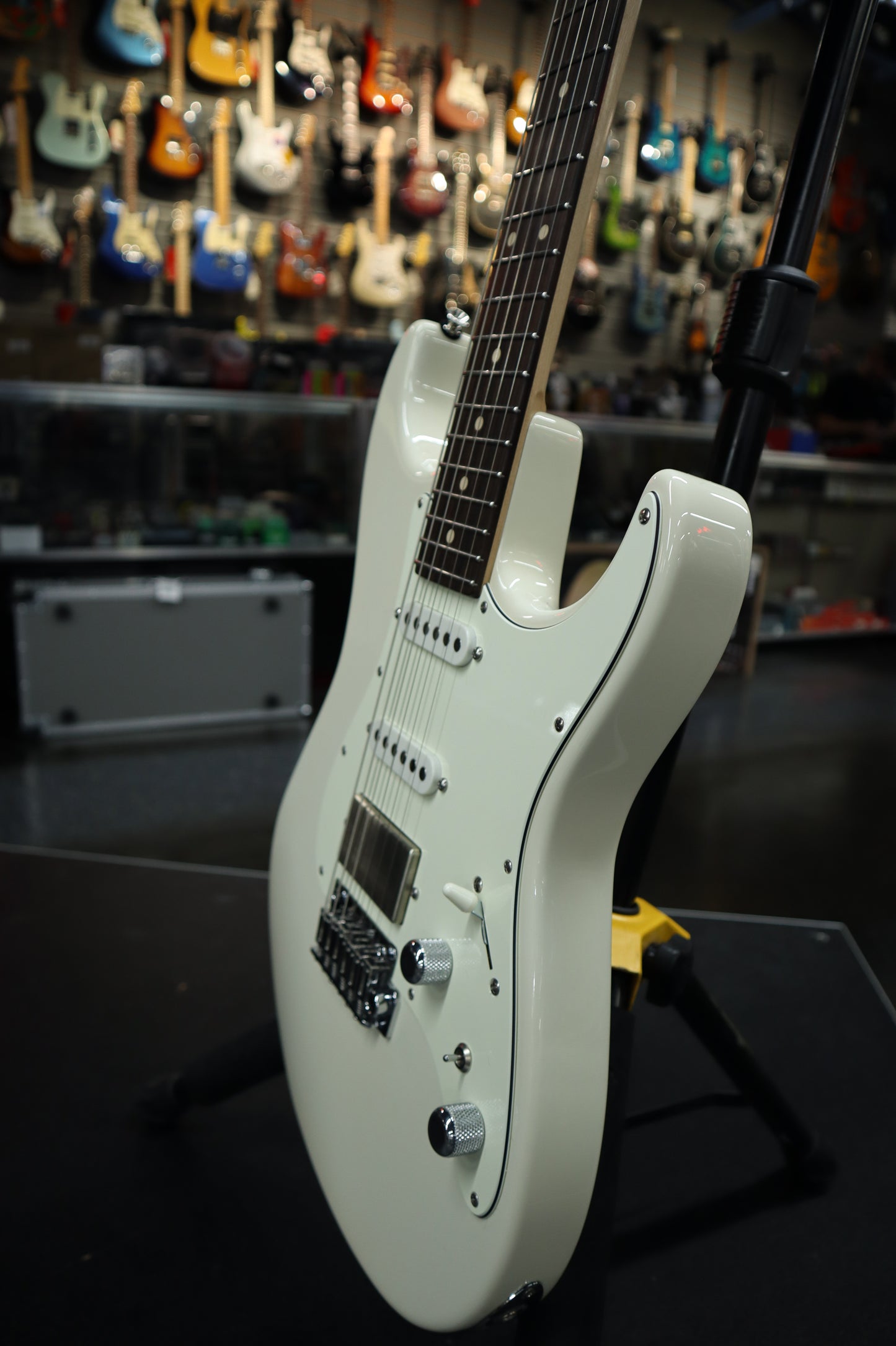Tom Anderson The Classic 09-07-25M Olympic White
