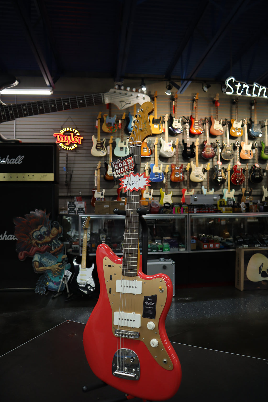 Fender Vintera® II Road Worn® '50s Jazzmaster®, Rosewood Fingerboard, Fiesta Red