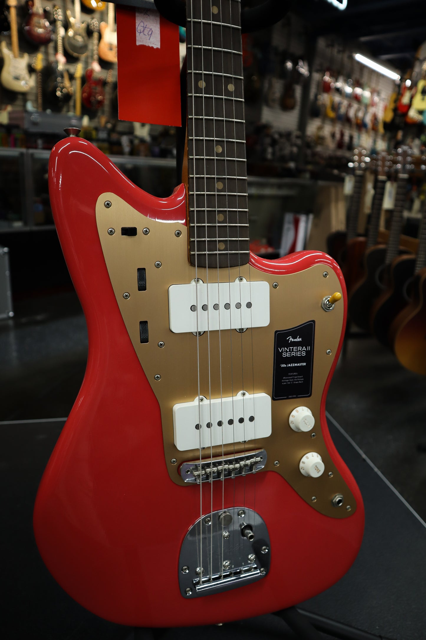 Fender Vintera® II Road Worn® '50s Jazzmaster®, Rosewood Fingerboard, Fiesta Red