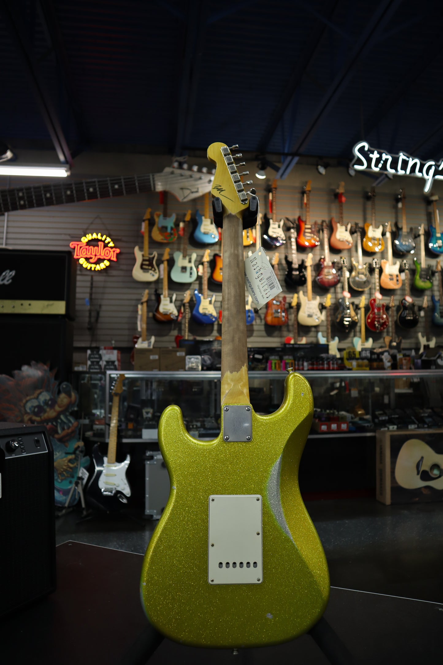 Nash S63 Alder Gold Sparkle