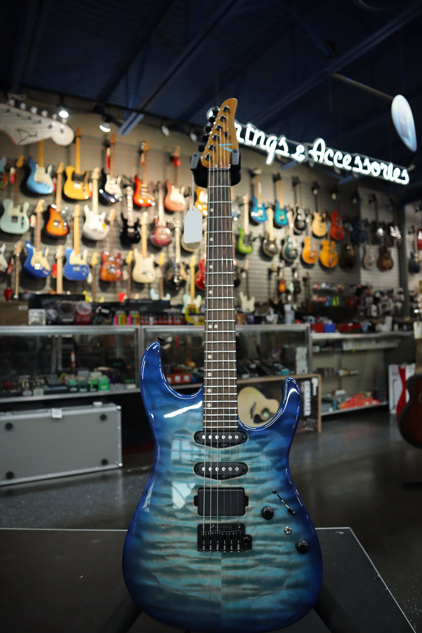 Tom Anderson Li'l Angel 01-18-25N Natural Bora to Artic Blue Burst