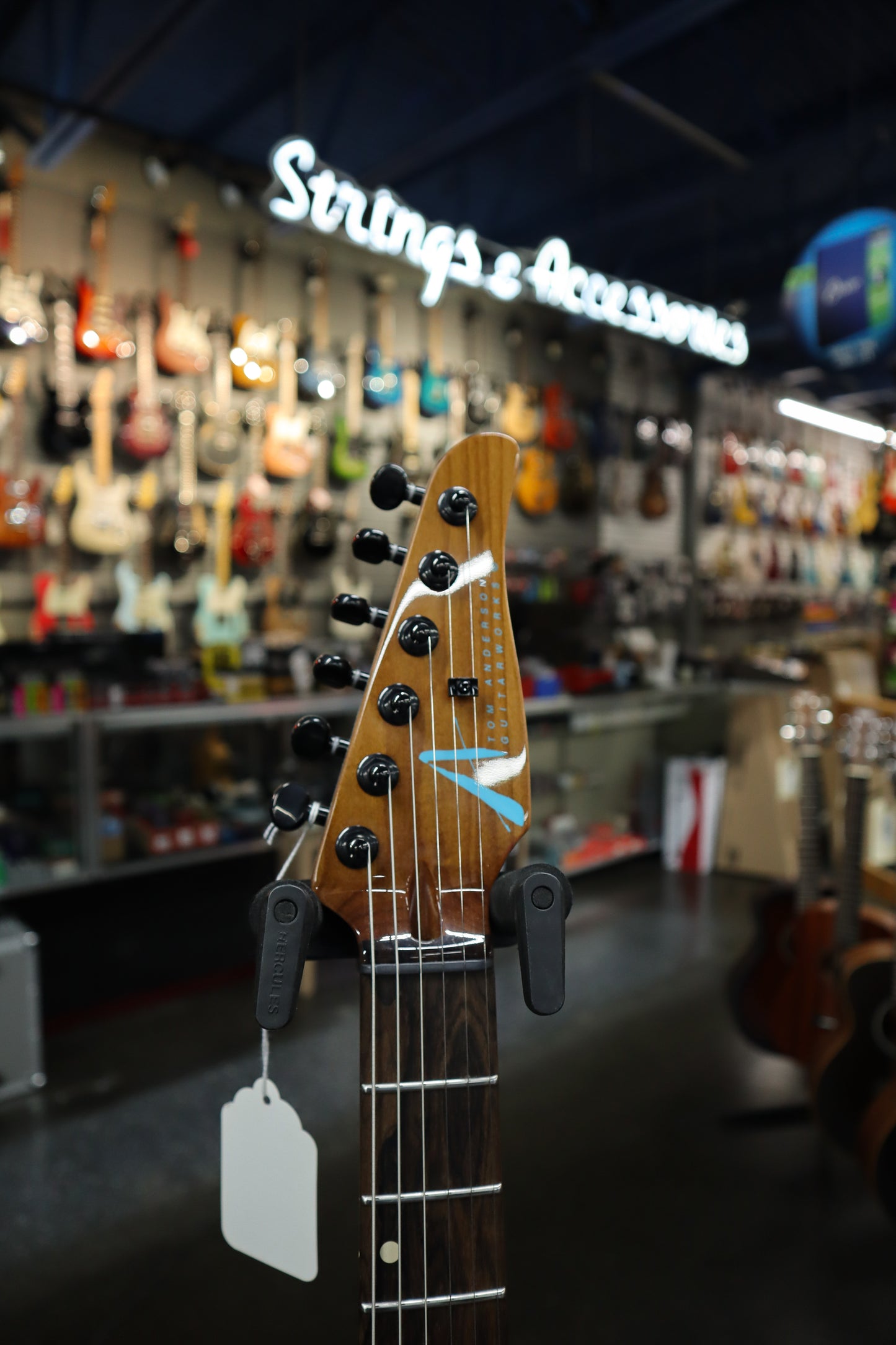 Tom Anderson Li'l Angel 01-18-25N Natural Bora to Artic Blue Burst