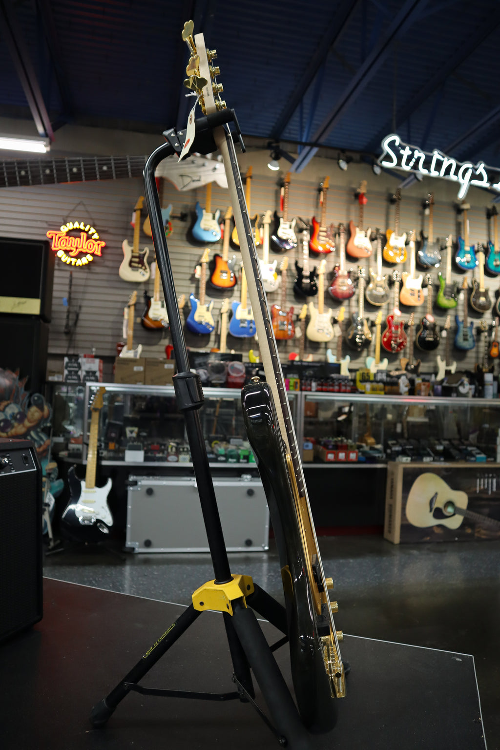 44-64 Geezer Butler Official Signature Model