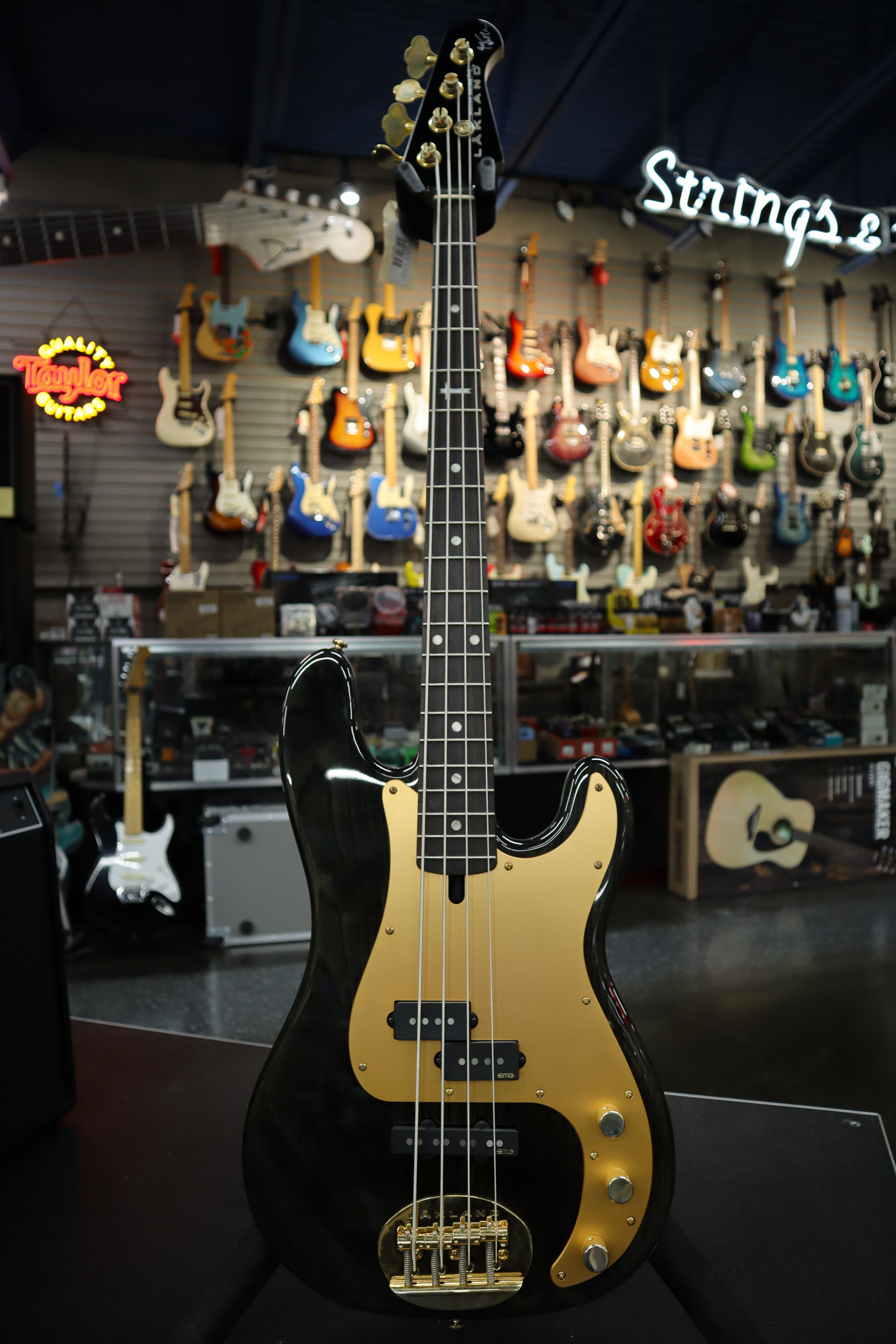 44-64 Geezer Butler Official Signature Model