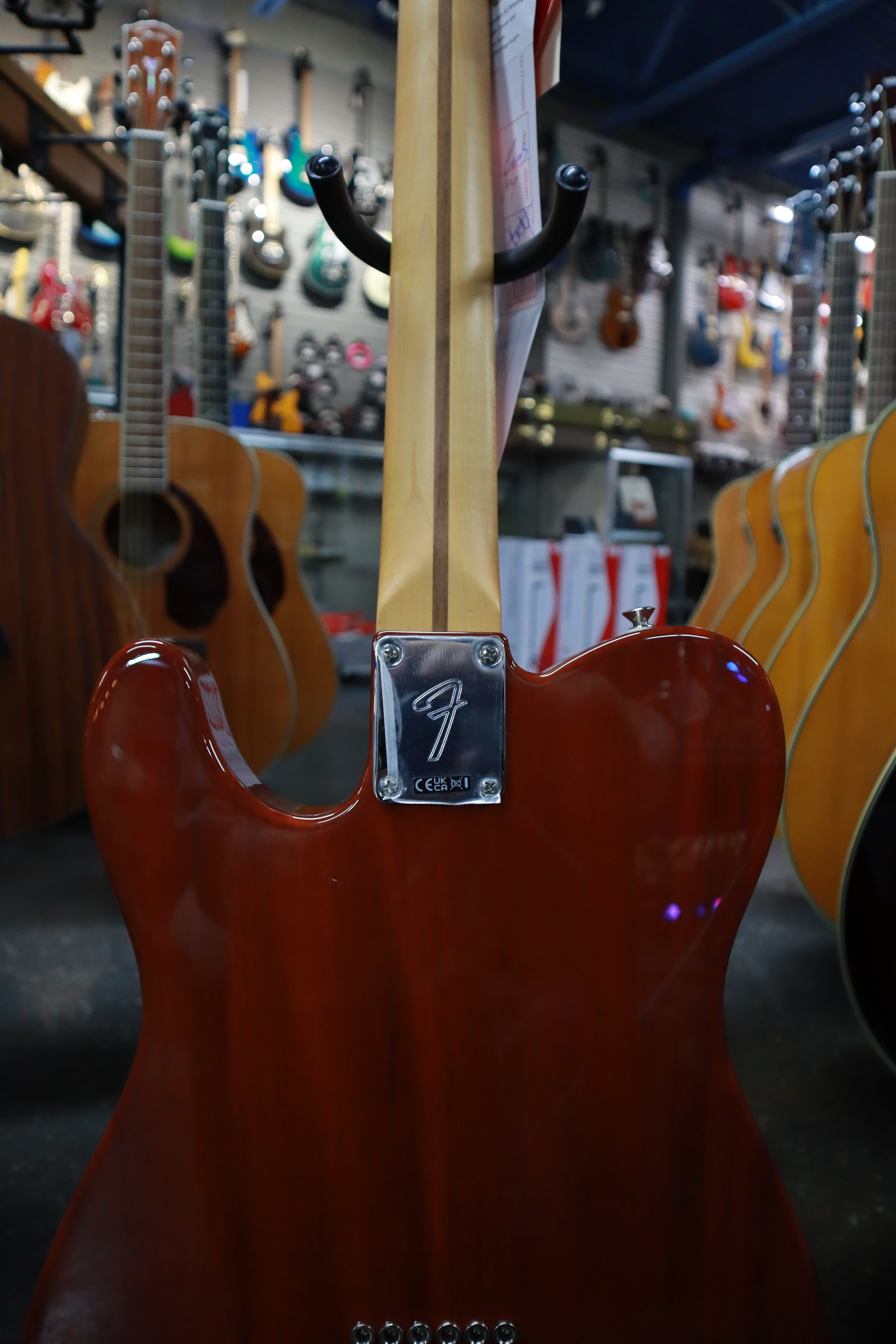 Fender 0140552529 Player II Telecaster®, Maple Fingerboard, Mocha (Ash)